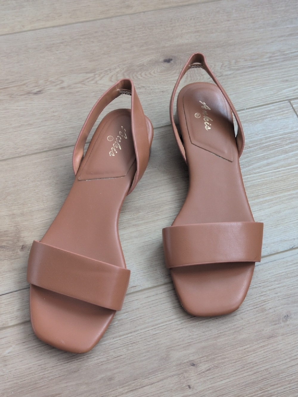 Women's Tan Slingback Sandals